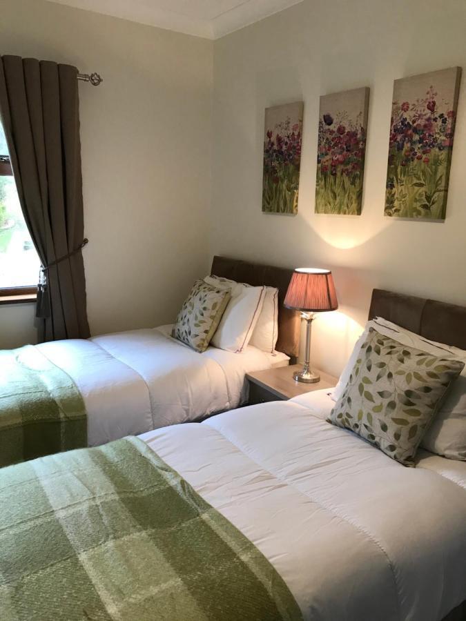 לינה וארוחת בוקר Donegal Town Ros Dun House מראה חיצוני תמונה